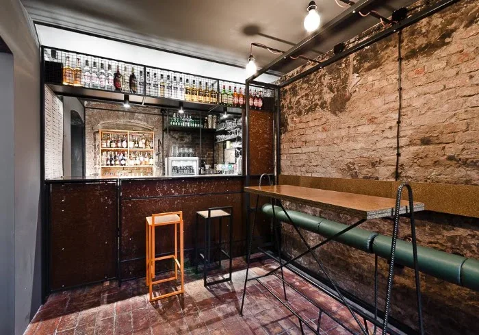 źródło.bar - cocktail bar, koktajl bar, bar z koktajlami - Restauracja Poznań