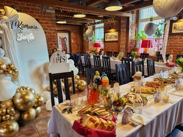 Zwyczajna i Kiełbasiarnia - Restauracja Mińsk Mazowiecki